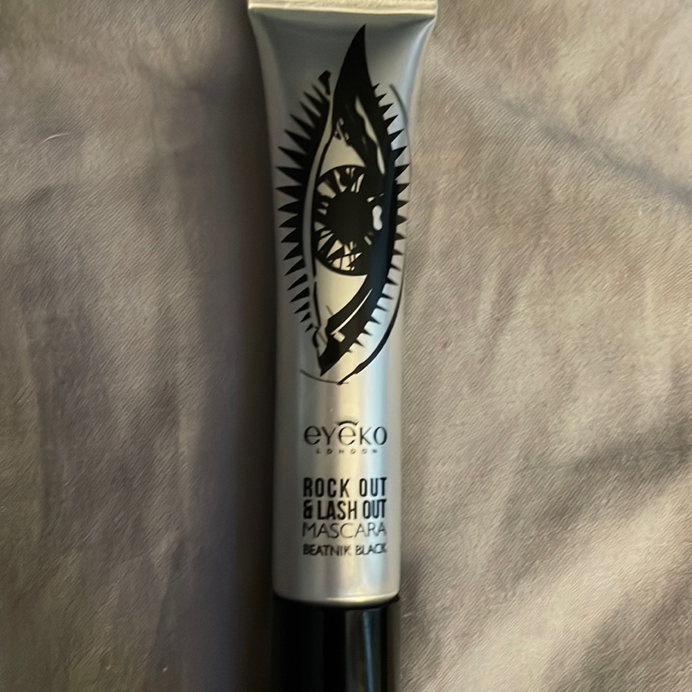 Mascara